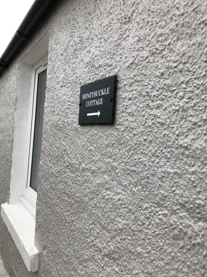 Bruxie Holiday Cottages - Honeysuckle Cottage Maud 外观 照片